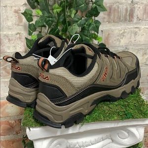 NIB Men’s Fila Midland Athletic Hiking Shoe Brown Boutique NIB Men’s Fila Midland Athletic Hiking Shoe Brown Boutique